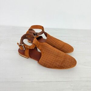 Timberland Leather Sandals Womens 9 Brown Laser Cut Ankle Strap Flats Comfort